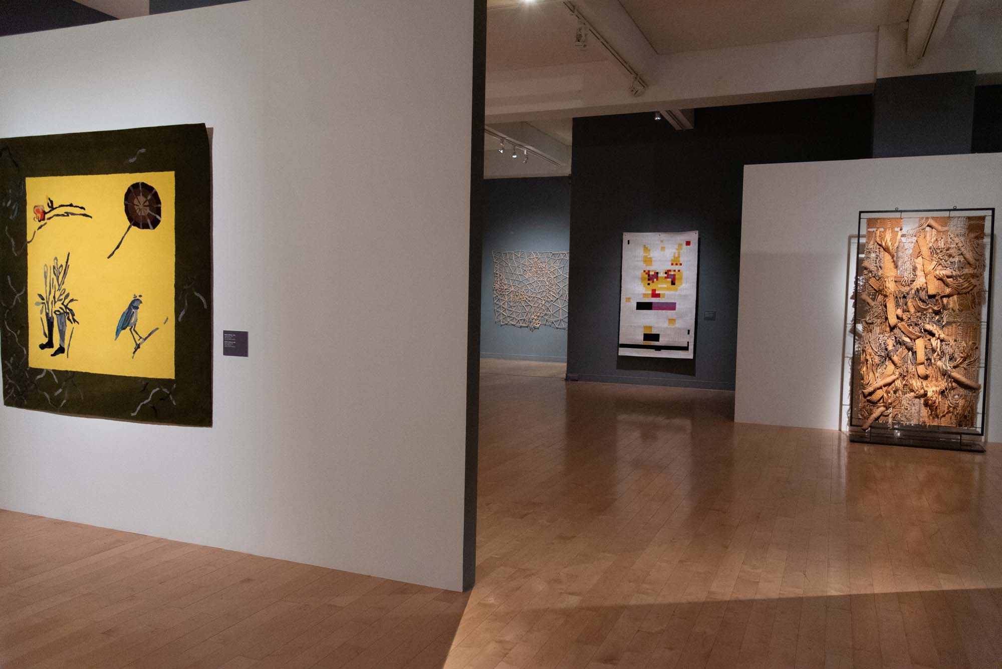 Εκθέματα «Υφάνσεις. Ζωγραφική και ταπισερί»