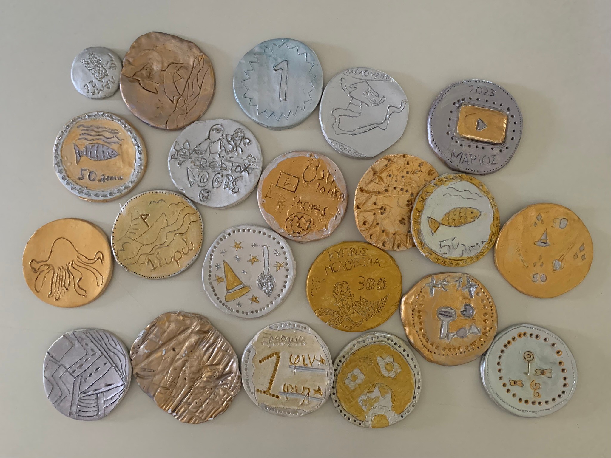 Η μουσειοβαλίτσα Νόμισμα και Συναλλαγές σε σχολείο της Κύπρου  