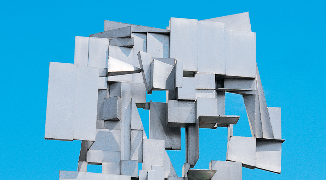 Λεπτομέρεια κατασκευής από ατσάλι που θυμίζει δέντρο. Λεπτομέρεια κατασκευής από ατσάλι που θυμίζει δέντρο.