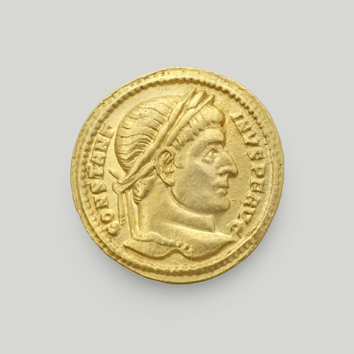 Obverse of gold solidus of Constantine the Great depicting the head of the emperor.  Obverse of gold solidus of Constantine the Great